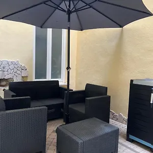 Atrhome Frattina Luxury Apartamento